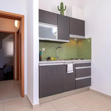 Hektorovic Poolside Apartments Bol Exterior foto