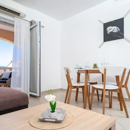 Hektorovic Poolside Apartments Bol Exterior foto